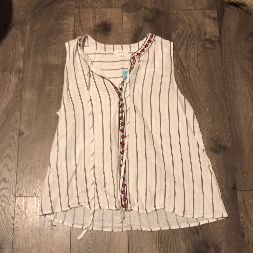 NWT floral tank top